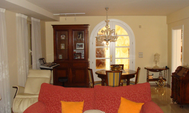 Reventa - Villa - Elche