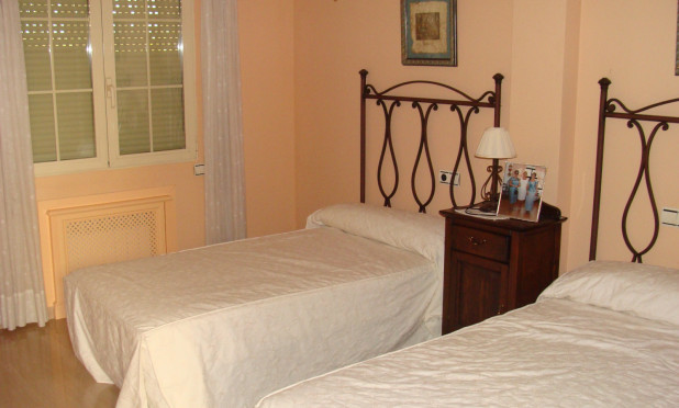 Reventa - Villa - Elche