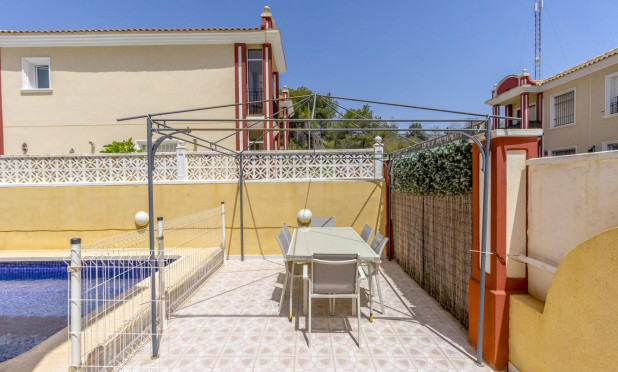 Resale - Townhouse - Orihuela Costa - Campoamor