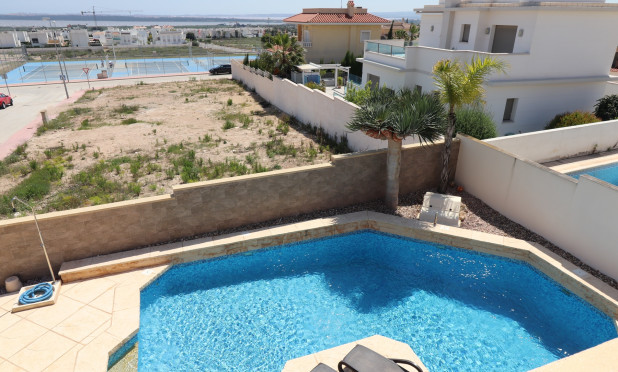 Resale - Villa - Ciudad Quesada - Doña pepa