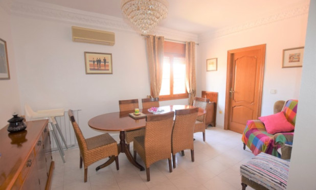 Resale - Villa - Ciudad Quesada - Pueblo Bravo