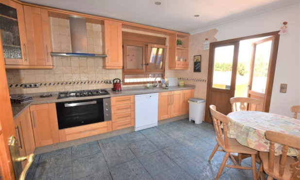 Resale - Villa - Ciudad Quesada - Pueblo Bravo