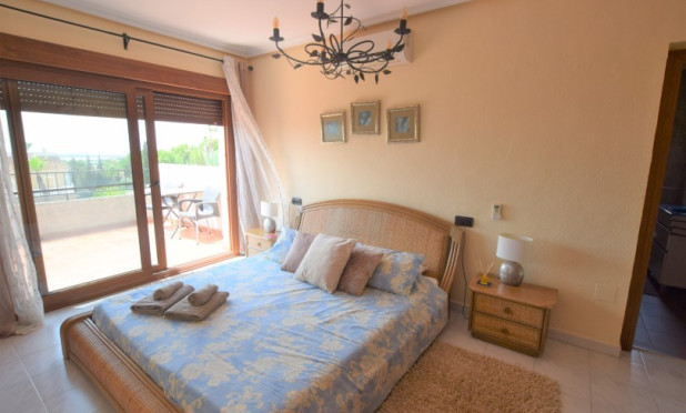 Resale - Villa - Ciudad Quesada - Pueblo Bravo