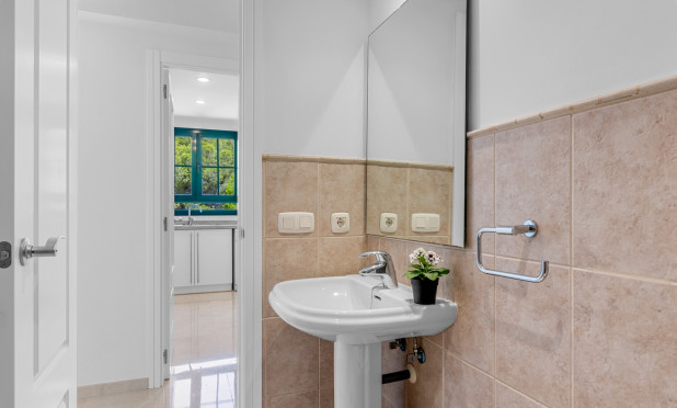 Resale - Apartment / flat - Finestrat - Sierra Cortina