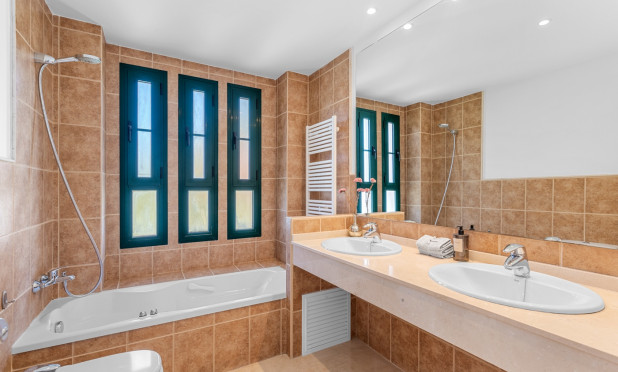 Resale - Apartment / flat - Finestrat - Sierra Cortina