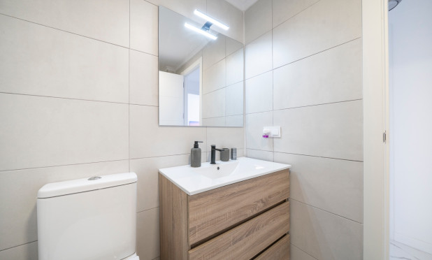 Resale - Apartment / flat - Orihuela Costa - Punta Prima