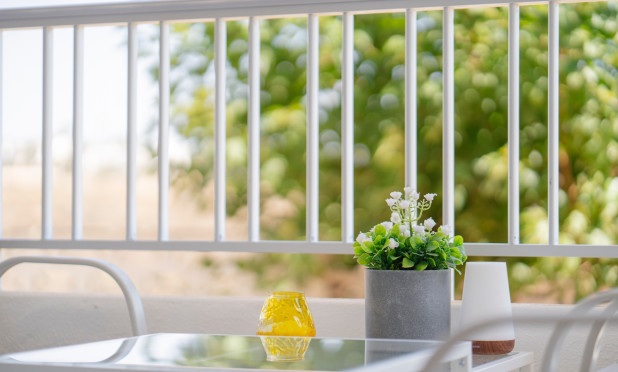 Resale - Apartment / flat - Orihuela Costa - Punta Prima