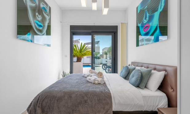 Resale - Villa - Orihuela Costa - Villamartín