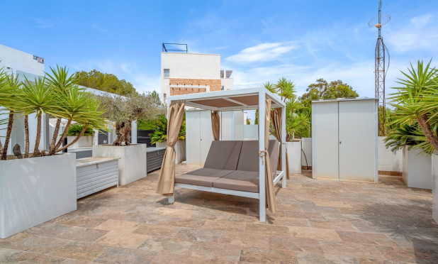 Resale - Villa - Orihuela Costa - Villamartín