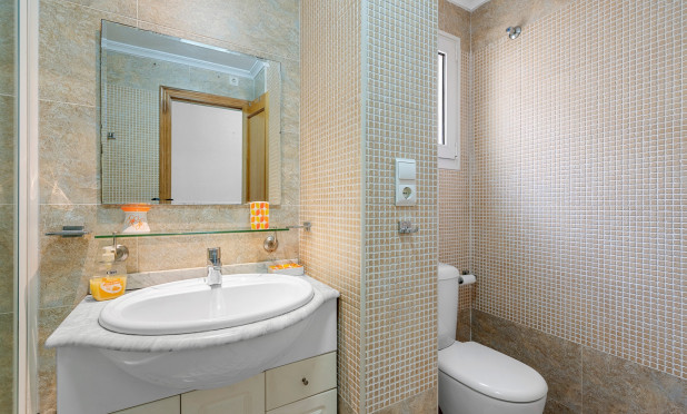 Odsprzedaż - Mieszkanie w bloku - Almoradí