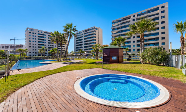 Resale - Apartment / flat - Orihuela Costa - Punta Prima