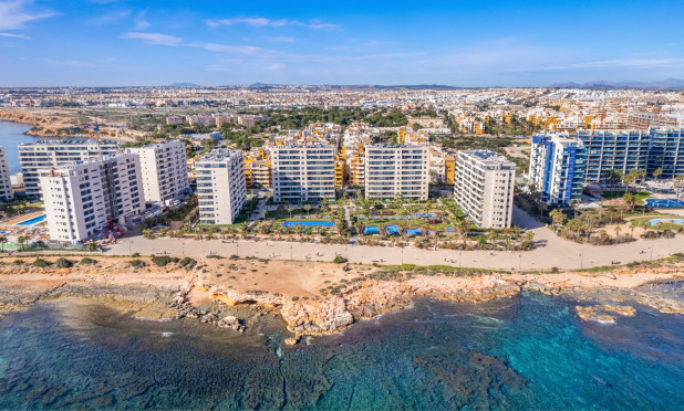 Resale - Apartment / flat - Orihuela Costa - Punta Prima