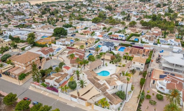 Wiederverkauf - Villa - Ciudad Quesada