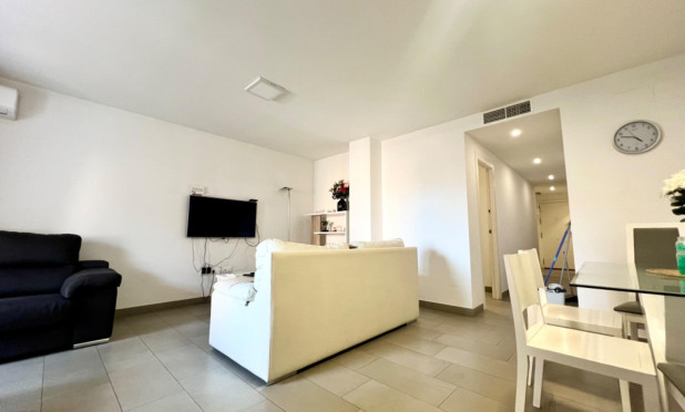 Resale - Apartment / flat - Torrevieja - Centro