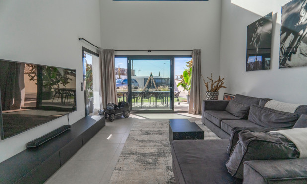 Resale - Villa - Ciudad Quesada - town