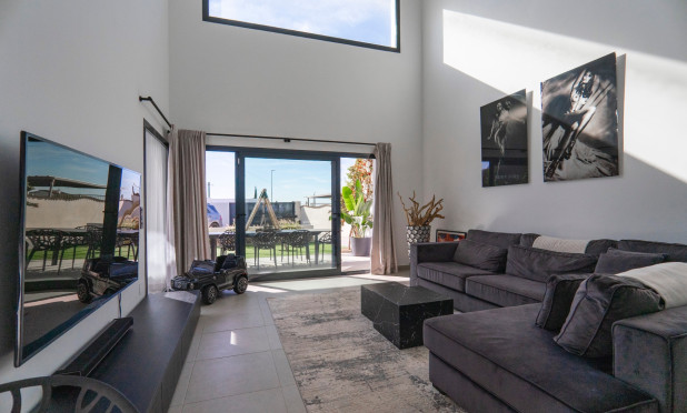 Resale - Villa - Ciudad Quesada - town