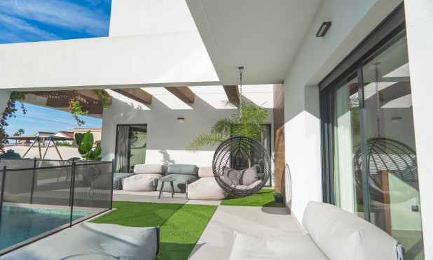 Resale - Villa - Ciudad Quesada - town