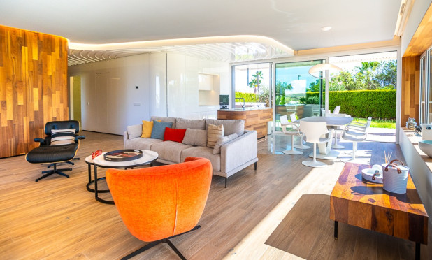 Resale - Apartment / flat - Las Colinas Golf Resort - Las Colinas Golf