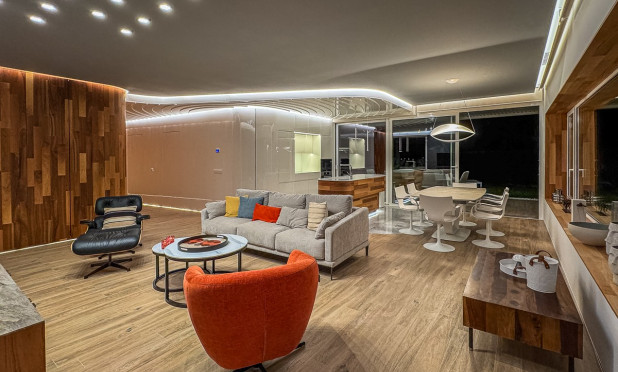 Resale - Apartment / flat - Las Colinas Golf Resort - Las Colinas Golf