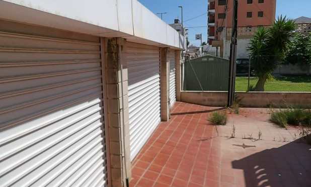 Resale - Parking - Piles - Playa