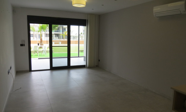 Reventa - Apartamento / piso - Guardamar del Segura - El Raso