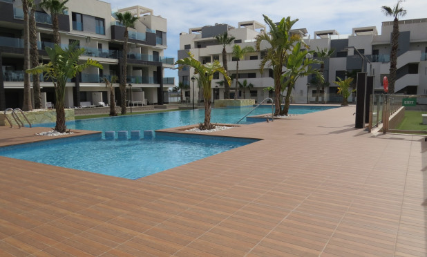 Resale - Apartment / flat - Guardamar del Segura - El Raso