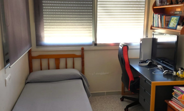 Resale - Apartment / flat - Villajoyosa