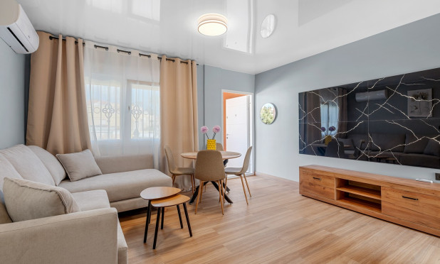 Resale - Apartment / flat - San Miguel de Salinas - Orihuela Costa