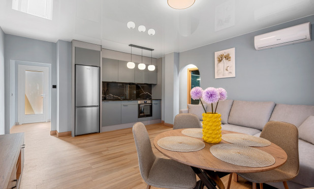 Resale - Apartment / flat - San Miguel de Salinas - Orihuela Costa