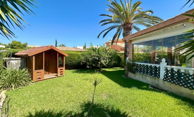 Resale - Villa - Orihuela Costa - Cabo Roig