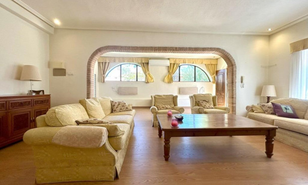 Resale - Villa - Orihuela Costa - Cabo Roig