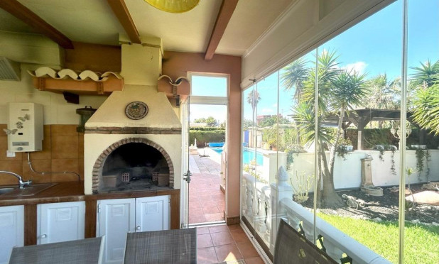 Resale - Villa - Orihuela Costa - Cabo Roig