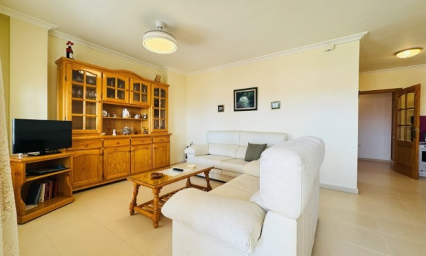 Resale - Apartment / flat - Torrevieja - Torrelamata - La Mata