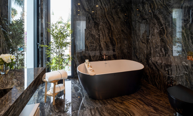 Nowy budynek - Villa - El Paraíso