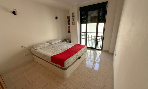 Wiederverkauf - Wohnung - Pedreguer