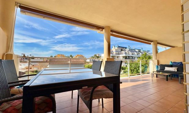 Resale - Apartment / flat - Denia - Les Marines - Las Marinas