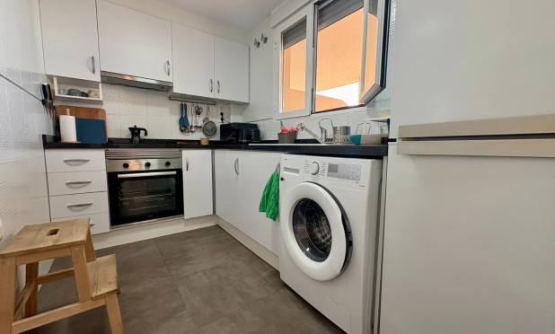 Resale - Apartment / flat - Denia - Les Marines - Las Marinas