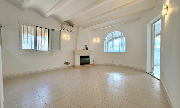 Resale - Apartment / flat - Denia - Las Rotas - Les Rotes