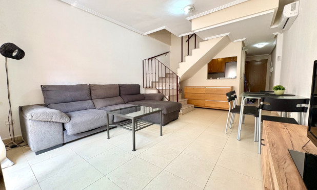 Odsprzedaż - Daszek - Pedreguer