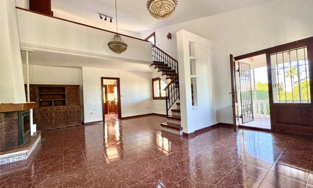 Resale - Villa - Denia - Montgó