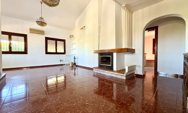 Resale - Villa - Denia - Montgó
