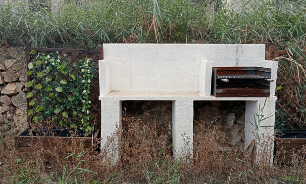 Wiederverkauf - Grundstück / Grundstück - La Nucía