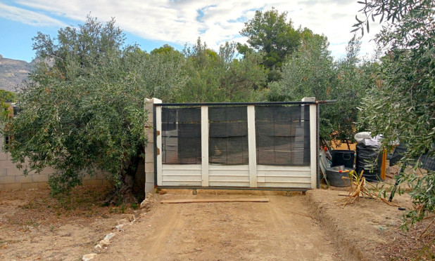 Wiederverkauf - Grundstück / Grundstück - La Nucía