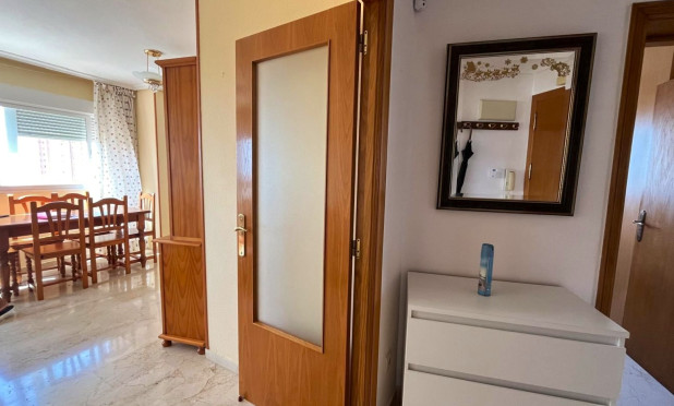 Reventa - Apartamento / piso - Benidorm - Centro