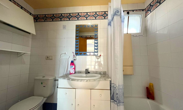 Reventa - Apartamento / piso - Benidorm - Centro