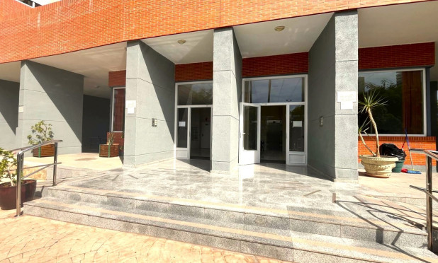 Reventa - Apartamento / piso - Benidorm - Centro