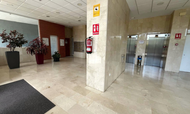 Reventa - Apartamento / piso - Benidorm - Centro