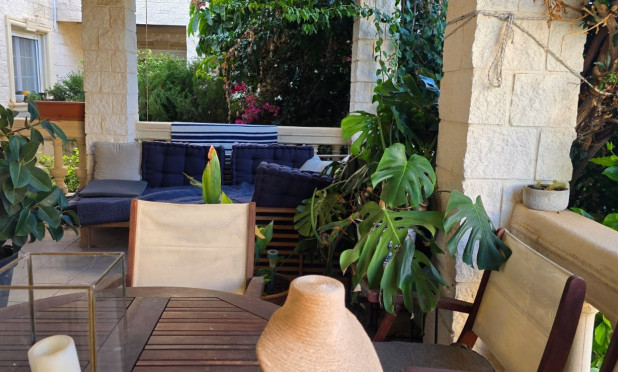 Wiederverkauf - Stadthaus - Albir