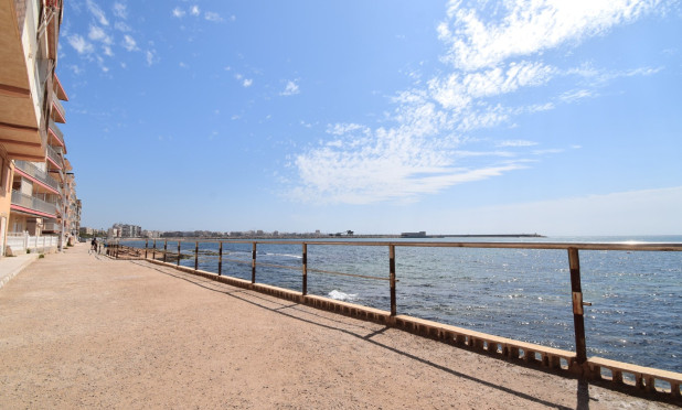 Resale - Apartment / flat - Torrevieja - Mar Azul