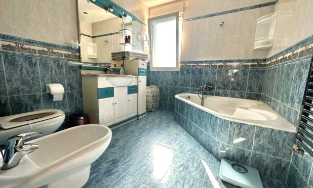 Resale - Villa - L'alfas Del Pi - Alfas del Pí